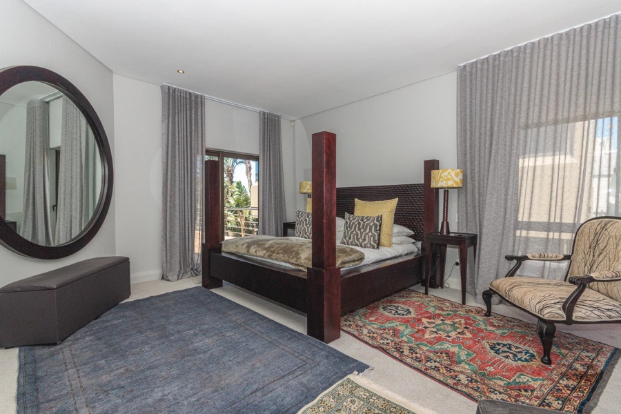 8 Bedroom Property for Sale in Sunset Beach Western Cape